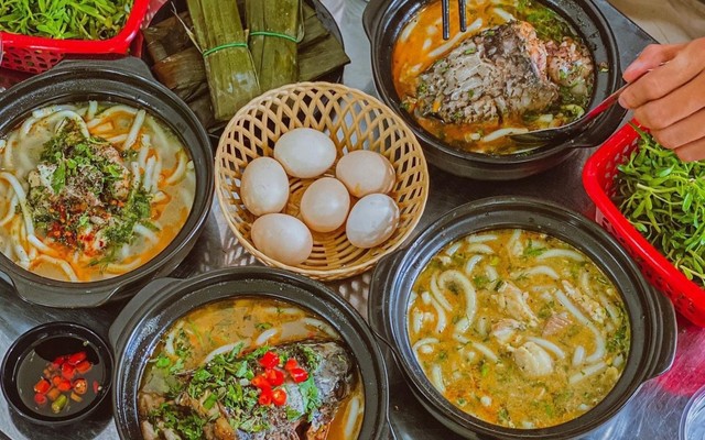 Tiệm Bò Vĩnh Phú - Lẩu Nồi Đất & Nướng Than Hoa