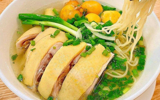 Bún Mọc, Phở Gà & Miến Gà - Phạm Hùng