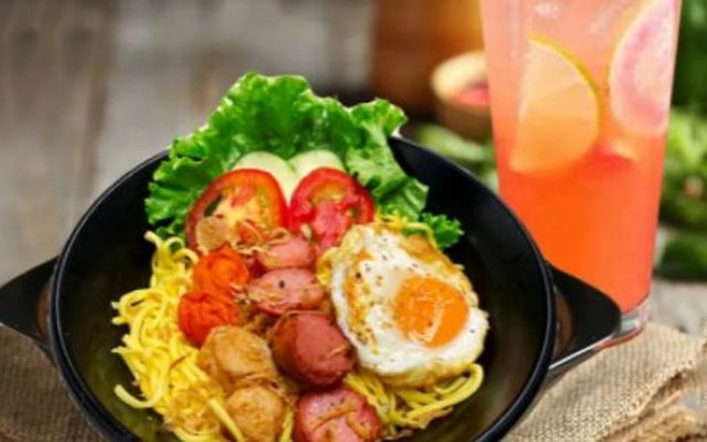 Mì Trộn & Cơm Gà Nướng Bà Lẹt