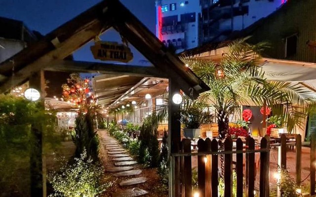 Tiệm Cà Phê An Thái - Ngõ 348 Nguyễn Văn Cừ rẽ vào