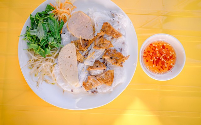 Bánh Cuốn Nóng & Bún Thịt Nướng - Cô Ba Nga