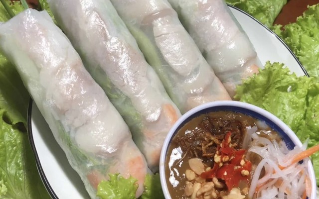 Tiệm Gỏi Cuốn Gà Con - Nước Ép & Lẩu Mắm, Thái 59k