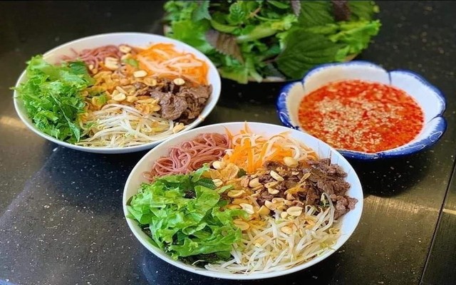 Bún Riêu Bò Giò Tóp Mỡ - Quán Tễu - Trần Khát Chân