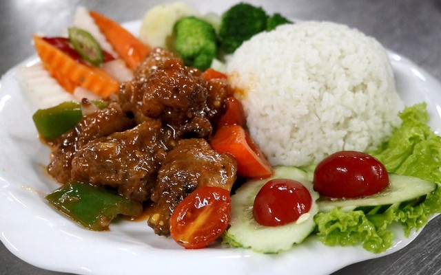 Cơm Sườn Chua Ngọt & Cơm Sườn Siêu Cay - Bùi Xương Trạch