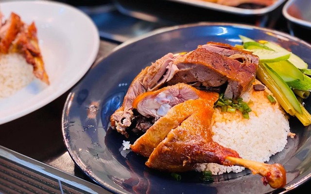 Sáu Cơm Vịt - Cơm Tấm Đùi Vịt & Cơm Tấm Thịt Lòng