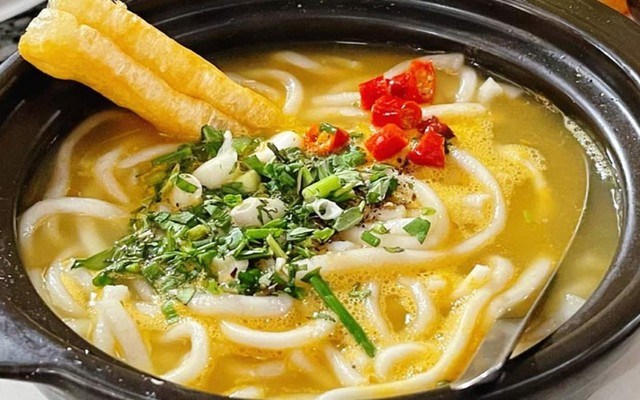 Bánh Canh Cá Lóc - Cô Oanh