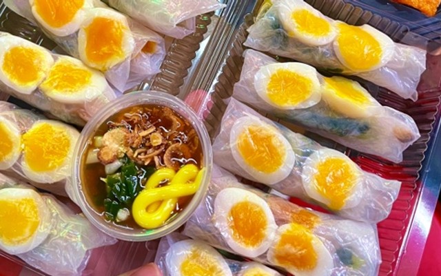 Bánh Tráng Cuốn Lòng Đào Cánh Cụt
