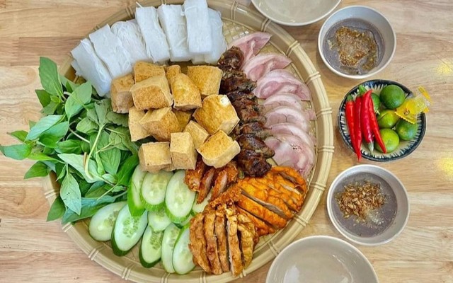 Bún Đậu Mắm Tôm & Bún Chả Hà Nội - Mộc Quán