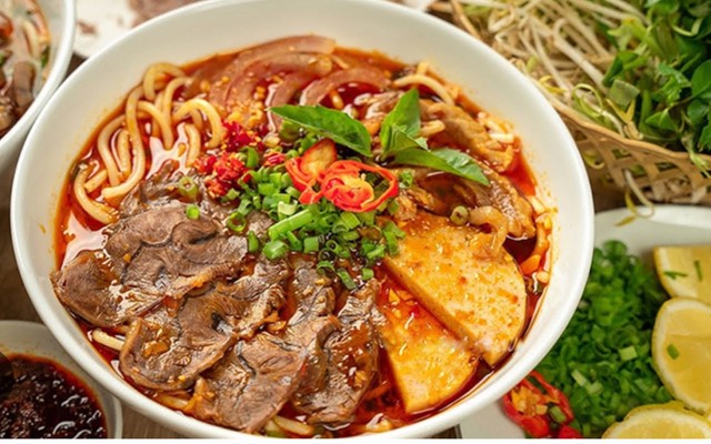 Cà Phê & Bún Bò Huế - LYON