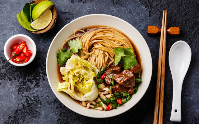 Lề Đường Quán - Bingsu, Đồ Uống & Mì Tươi - Lê Lai