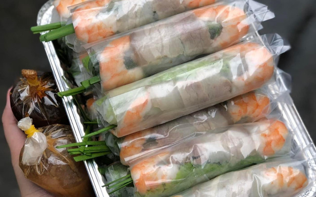 Gỏi Cuốn Chị Hạnh - Gỏi Cuốn & Bún Thịt Xào - Trần Xuân Soạn