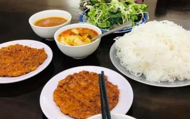 Bún Chả Nướng Quỳnh Hương - Bún Chả Nướng Và Bánh Mì Ăn Sáng - Nguyễn Tiềm