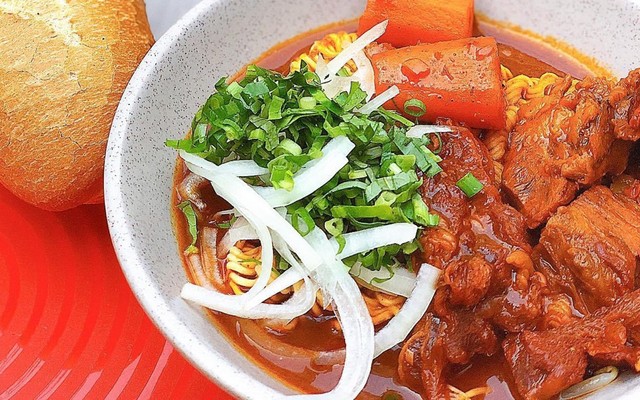 Xíu Mại & Bò Kho GÁNH - Lê Văn Khương