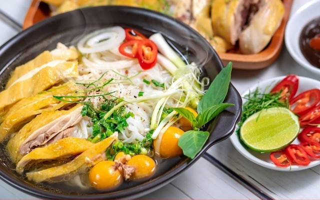 Phở Gà Ta A Cường - Chùa Láng
