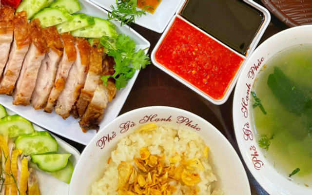 Phở Gà Hạnh Phúc - Tuệ Tĩnh