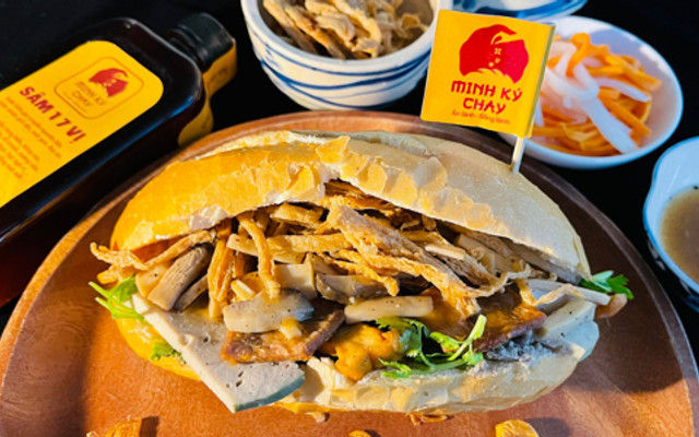 Bánh Mì - Xôi Minh Ký Chay