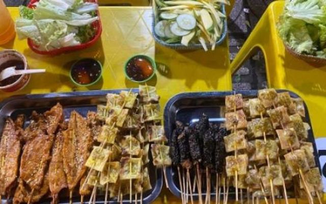 Tiệm Ăn Vặt Nhà Muối - Xiên Nướng Phú Yên - Phạm Văn Đồng