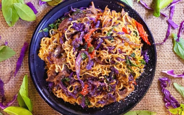 Nger Coffee & Beer - Cà Phê, Trà & Finger Food - Cách Mạng Tháng Tám