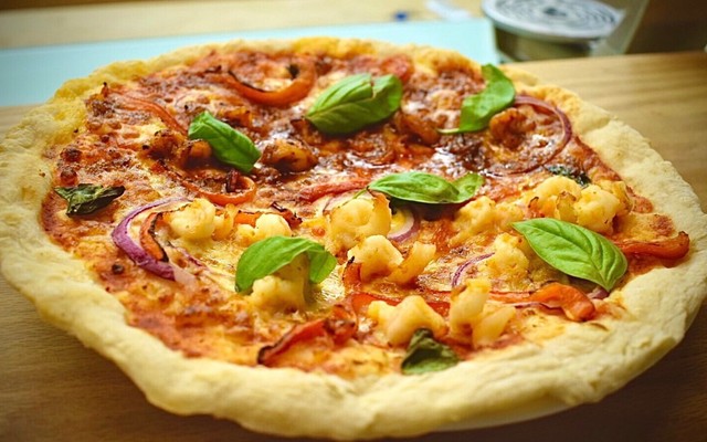 Pizza Napoli & Mỳ Ý - Tứ Liên