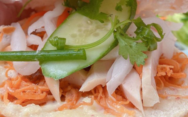 Bánh Mì CÓC - Bánh Mì Gà Xé - Bùi Hữu Nghĩa