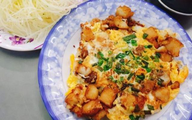 Bột Chiên, Bánh Hẹ & Nui - Mì Xào Bò Chú Chuột