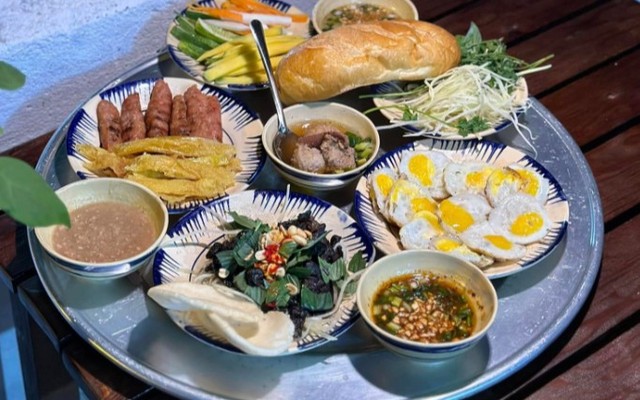 Đà Lạt Ơi - Bánh Căn & Bánh Xèo - Huỳnh Văn Bánh