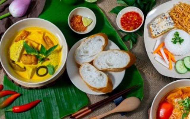Nhuận Minh Chay - Cơm Tấm & Món Ngon