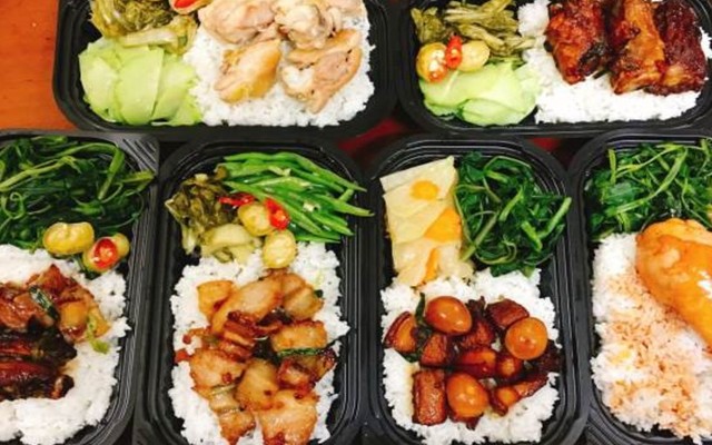 Cơm Bình Dân Hồng Quang - 181 Hoàng Văn Thụ