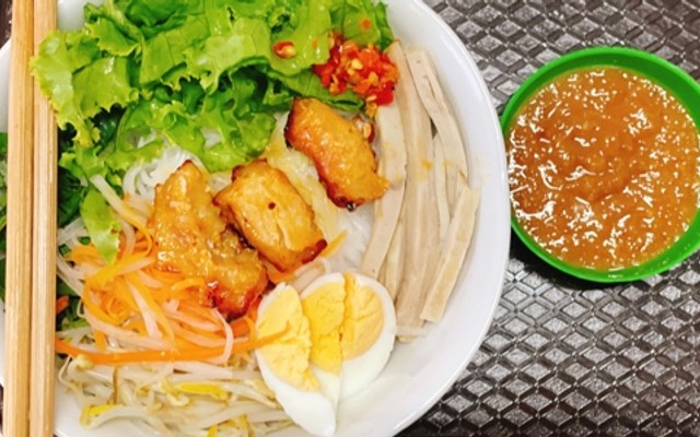 Quán Nhỏ Thiện Tâm - Bún & Bánh Cuốn Tây Sơn - Đường 3/2