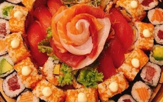 Kaizen Sushi - Cơm Cuộn Lươn Nhật Phủ Cá Hồi Khò - Đường DT743