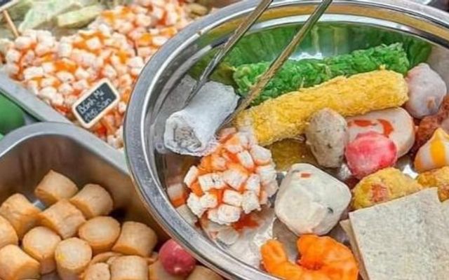 Ăn Vặt Xuân - Cá Viên Chiên, Cơm Cháy & Bắp Xào