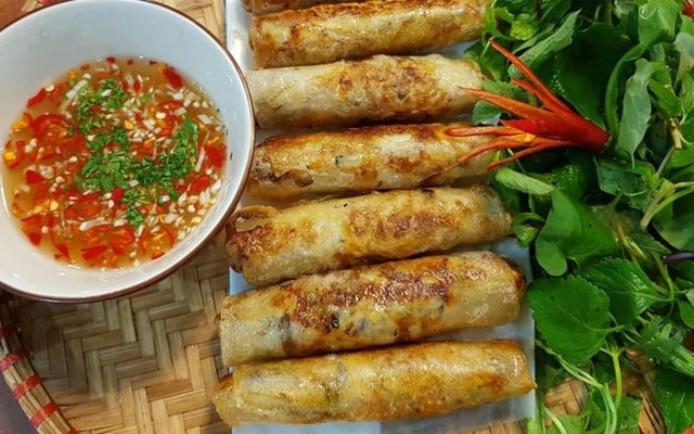 Bún Chả Thịt Nướng & Chả Nem - 142 Trung Hành