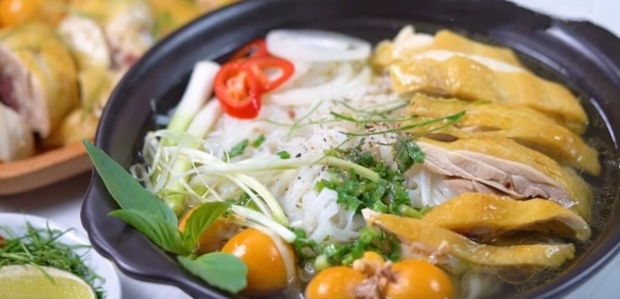 Phở gà Lâm Láng Hạ: Kinh nghiệm đi phở gà Lâm Láng Hạ