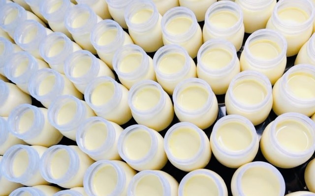 Tiệm Nhà NGUYÊN - Sữa Chua, Rau Câu & Bánh Flan - 32 Nguyễn Tuyển