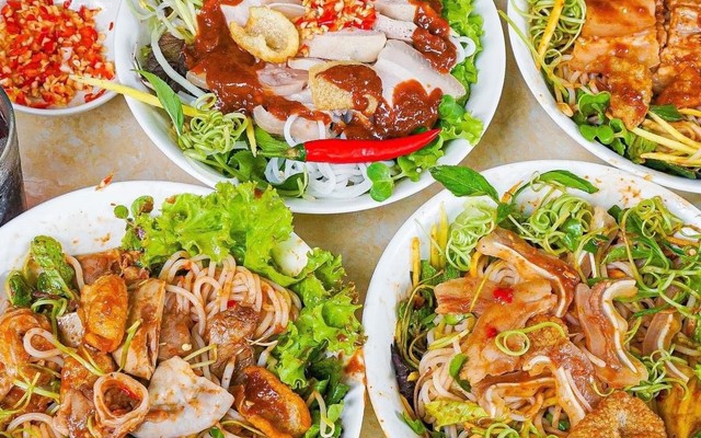Bún Mắm - Quán Mắm Ngon - 48 Trần Quý Cáp