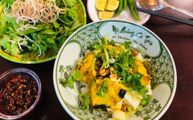 Mỳ Quảng Cá Tầm - Pasteur