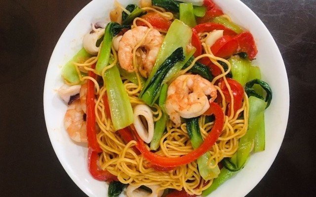 Kim Ngọc - Mì Xào Hải Sản - Nguyễn Khoái