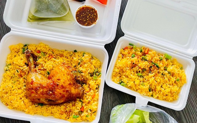 HAI MẬP - Mì Xào Giòn & Cơm Gà Giòn Da - 518 Nguyễn Văn Quá