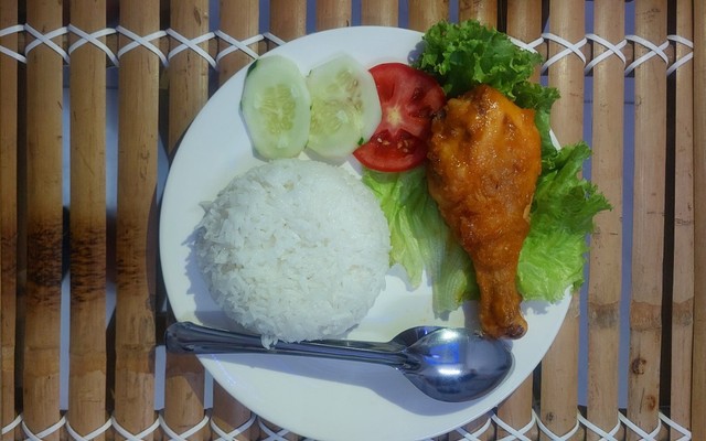 Quán Thái Bảo An - Cơm Gà sốt Chua Ngọt, Cơm Sườn Nướng & Ăn Vặt 3 Miền - Đô Đốc Chấn