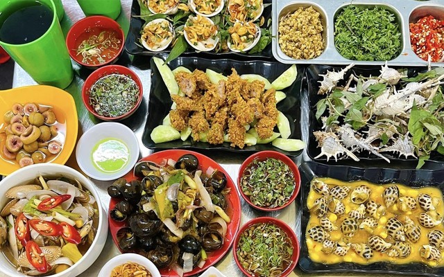 Ốc Tuấn Thu - Ốc Ngon, Chân Gà Chiên & Ăn Vặt