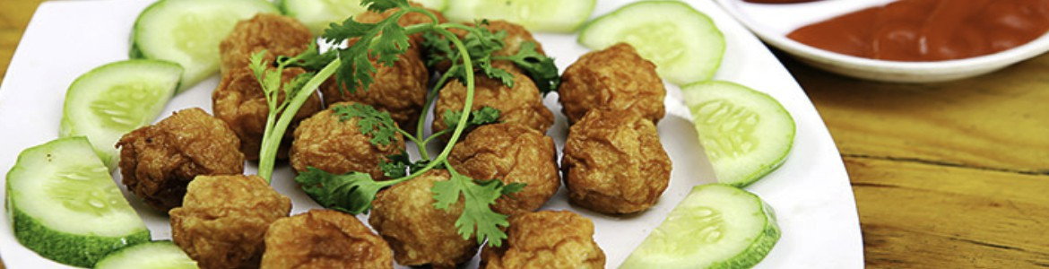 Ẩm Thực Đường Phố Bụi Sài Gòn