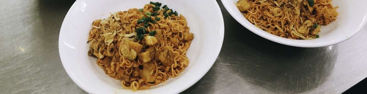 Mr Noodle - Mì Trộn & Cơm Trộn