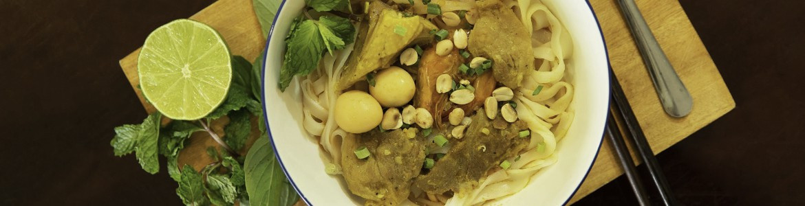 Mì Quảng Anh Bốn