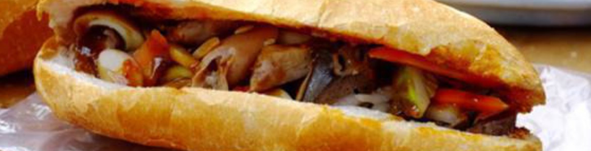 Bánh Mì Phá Lấu & Xá Xíu
