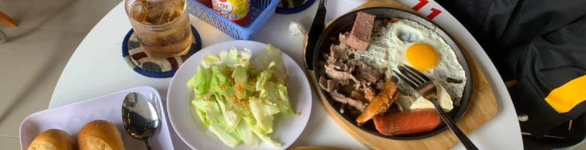 Bánh Mì Chảo & Tina Coffee