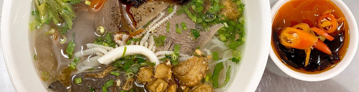 Chú Tư Già - Hủ Tiếu Bò Viên