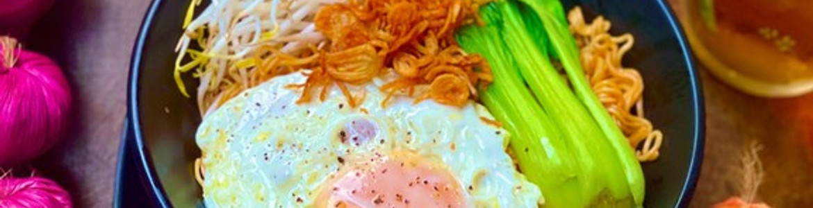 Chảo Đỏ - Mì Trộn & Cơm Chiên