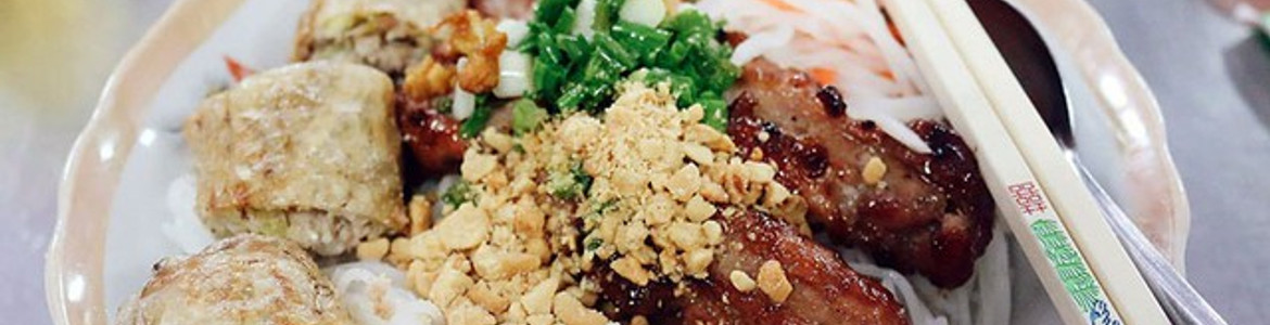 Bún Thịt Nướng Oanh
