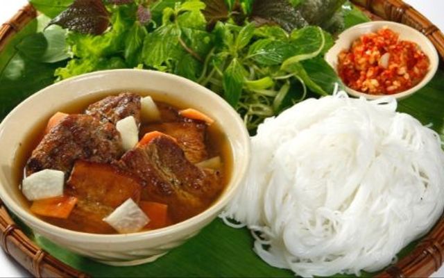 Bún Chả & Bún Đậu Mẹt Phú Long