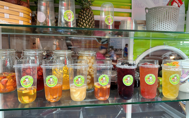 Tiệm Trà Cô Bông - Trà Trái Cây Tươi 100% - 49 Tân Vĩnh